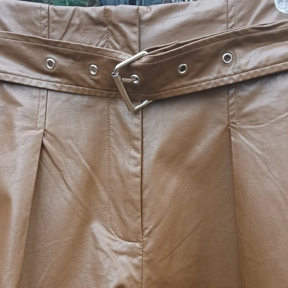 Kori America High Waist Brown Faux Leather Shorts Sz L